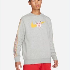 Nike Men's Sportswear Fleece Crew Sweatshirt Grey Tiger Size Medium